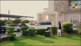 Adhi Bewafayi - Episode 09 - 8th February 2025